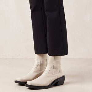 ALOHAS Ranch Cream Leather Ankle Boots, EU 41